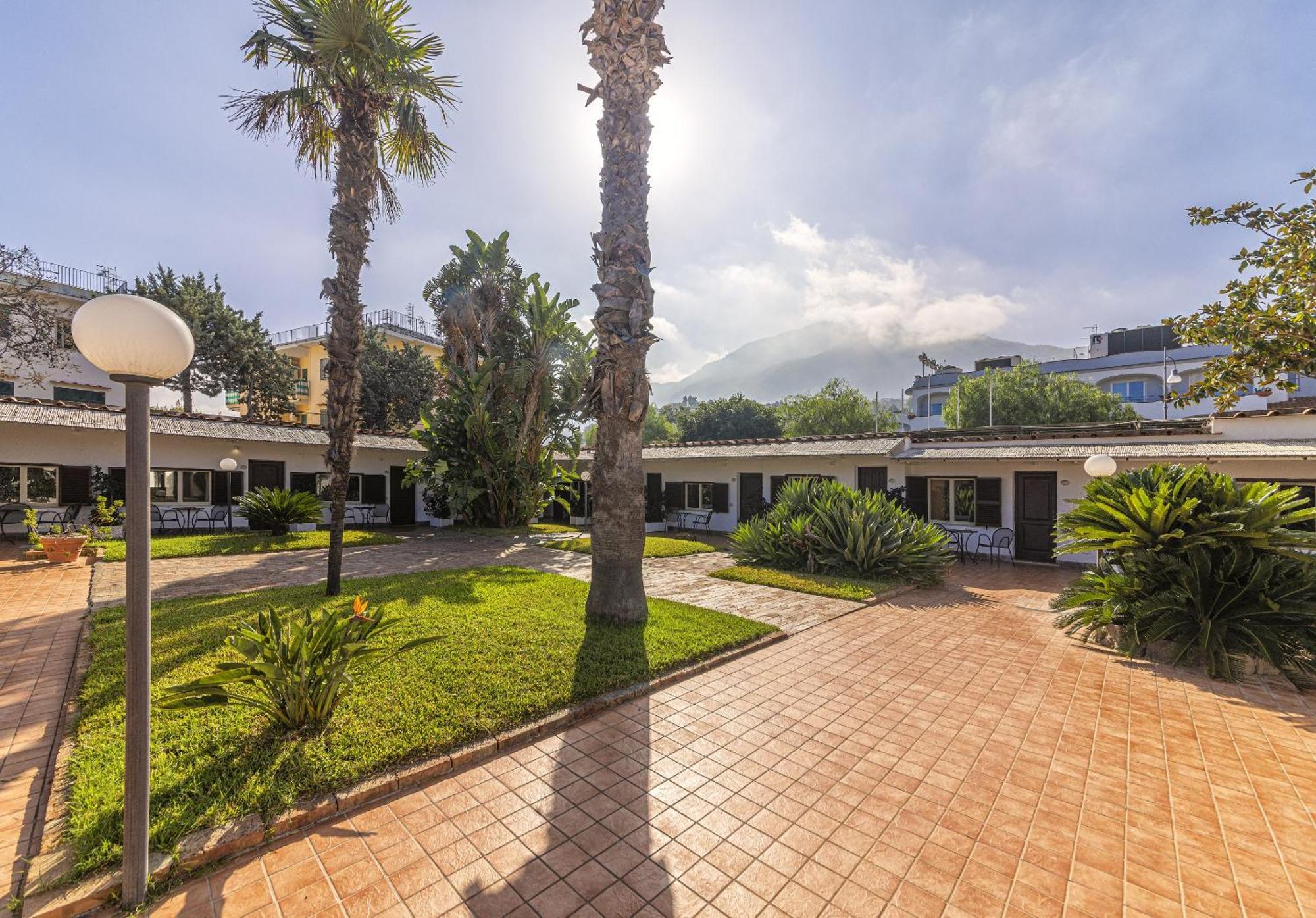 Hotel Terme Principe Lacco Ameno  Kültér fotó